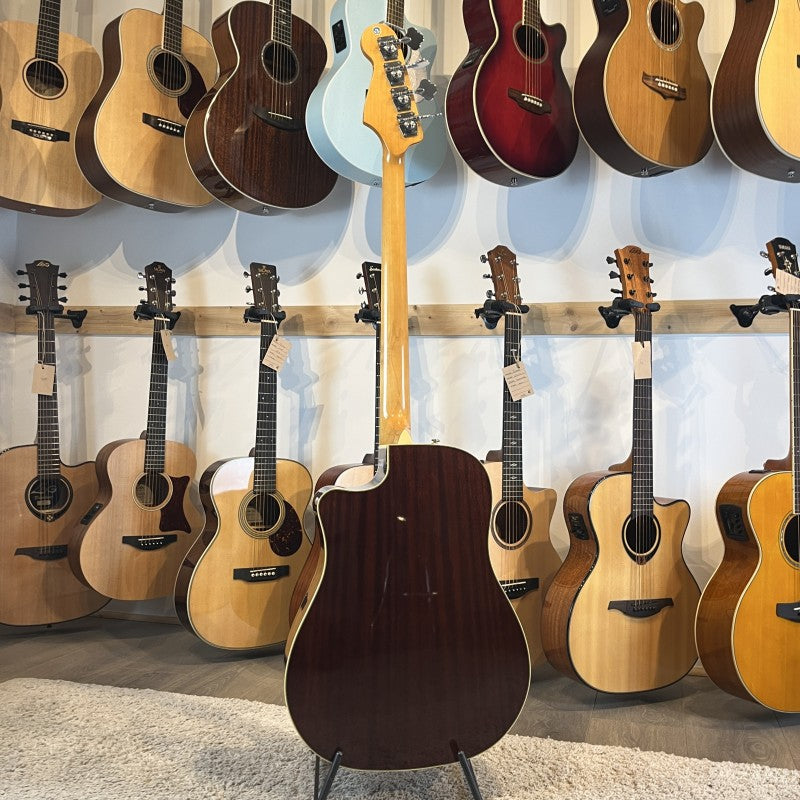 FENDER KINGMAN CALIFORNIA SERIES (2012) CHINE