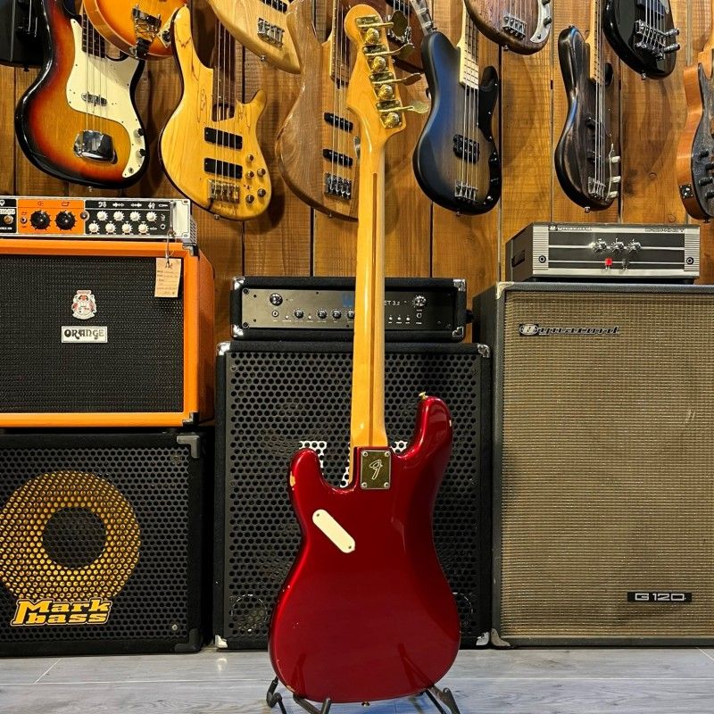 FENDER PRECISION SPECIAL CANDY APPLE RED (1982)
