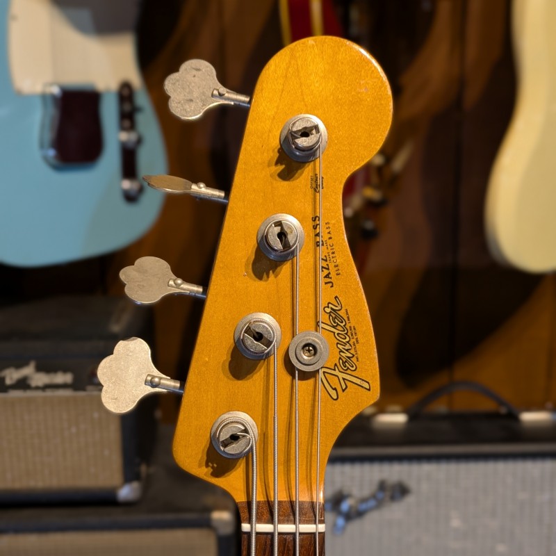 Fender Road Worn '60s Jazz Bass 2009 - Fiesta Red - with Preamp OB3