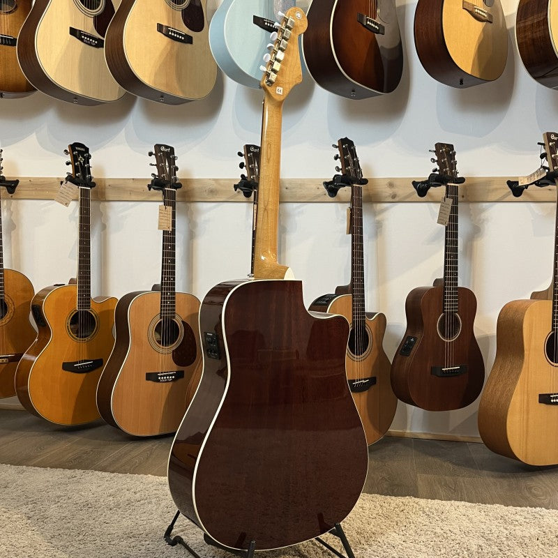 Fender Sonoran SCE Natural