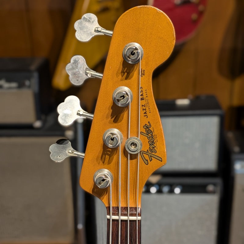 Fender Standard Jazz Bass