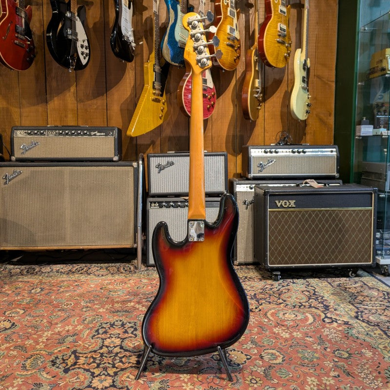 Fender Standard Jazz Bass