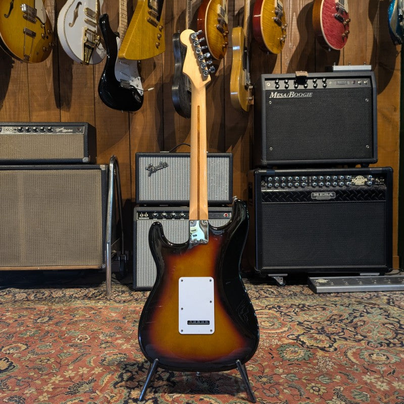 Fender Standard Stratocaster with Rosewood Fretboard 2006 - Brown Sunburst