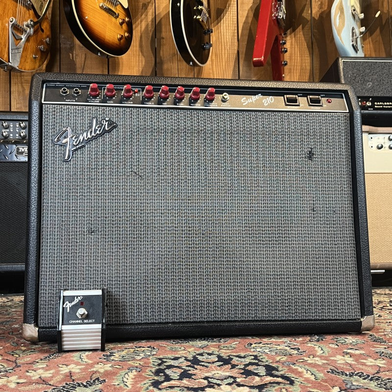 Fender Super 210