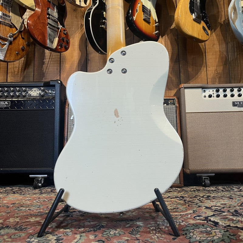 Girault Guitars California - Relic White