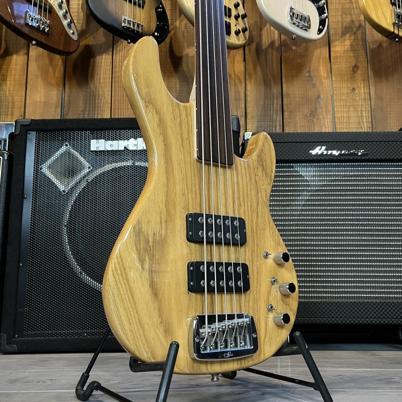 G&L L-2500 Fretless