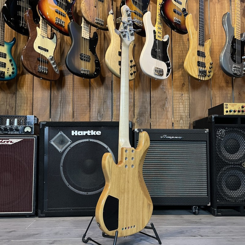 G&L L-2500 Fretless
