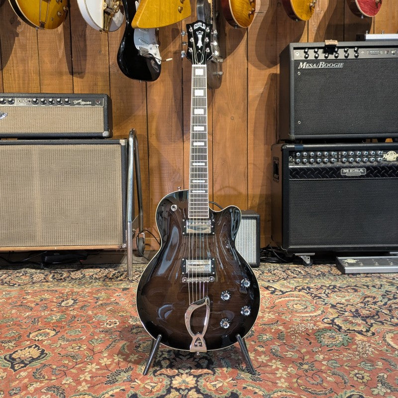 Guild Newark St. Collection Aristocrat Trans Black Burst