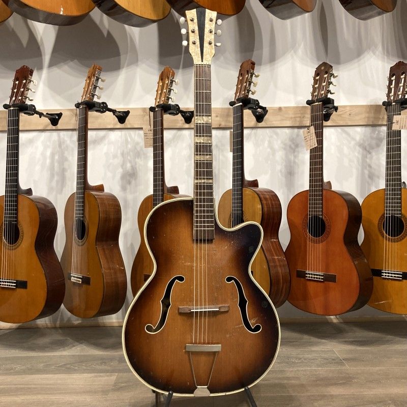 HOYER JAZZBOX KASPAR-WICKY (1955)