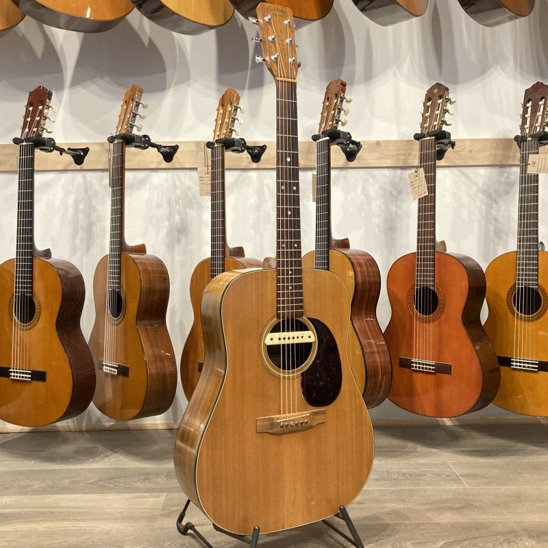 MARTIN D-25K + LR BAGGS PICKUP (1980) USA