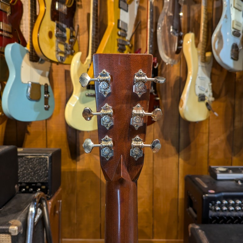 Martin HD-28V 2008 - Natural