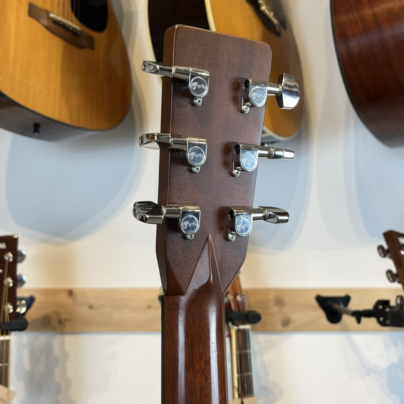 Martin Standard Series HD-28