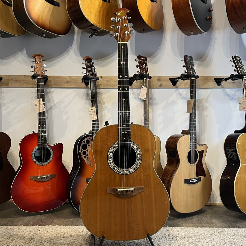 Ovation 1612 Custom Balladeer 1982