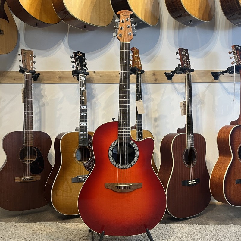 Ovation 1861 Standard Balladeer