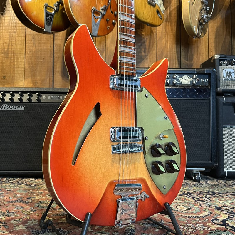 Rickenbacker R365 Capri (1958) USA