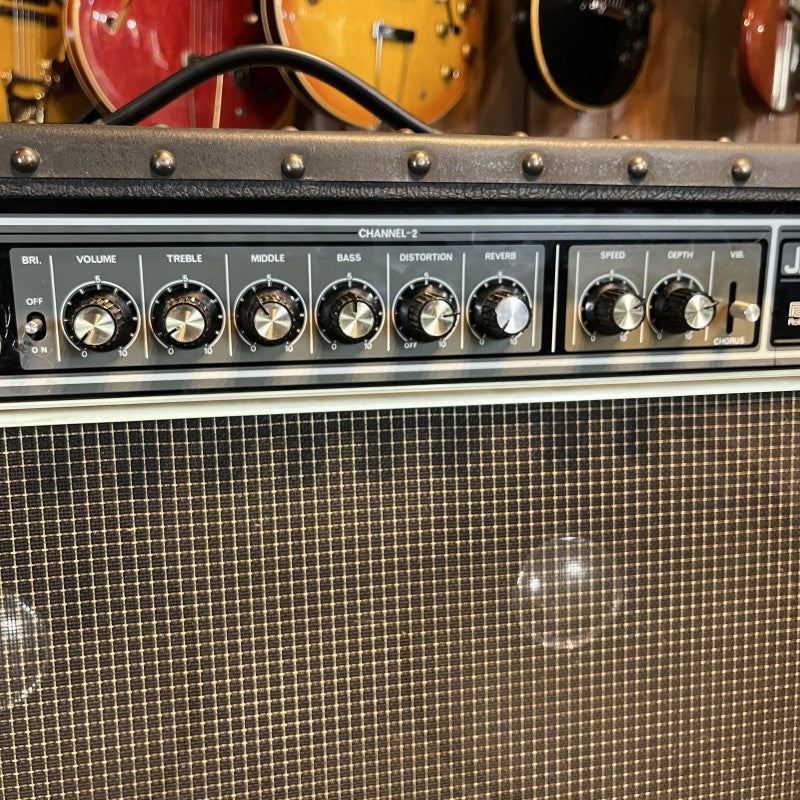 Roland JC-160 Jazz Chorus