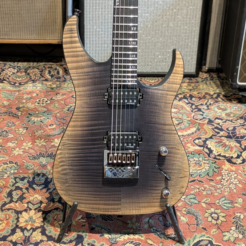 Schecter Banshee Mach-6 Evertune 2020 - Present - Ember Burst