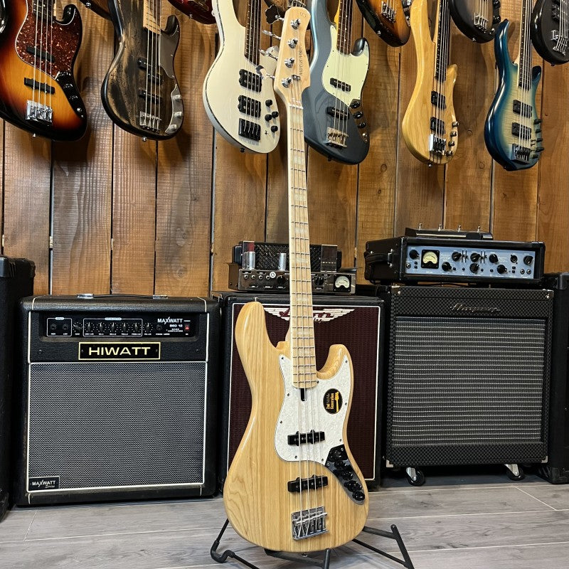 Sire Marcus Miller V7 Ash Natural 2nd Gen