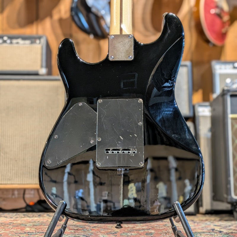 Squier Obey Stratocaster HSS - Obey Collage