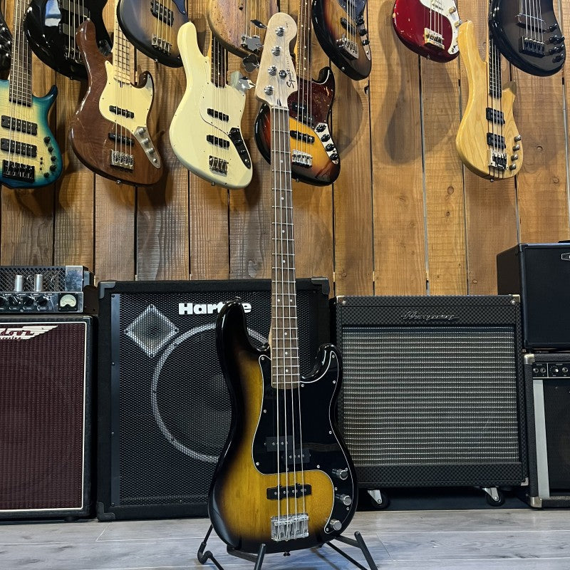 Squier PBass Sunburst