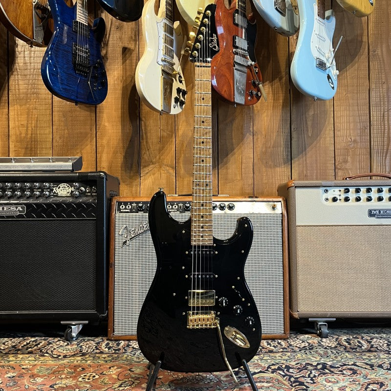 Suhr Mateus Asato Signature Classic S Black Gloss