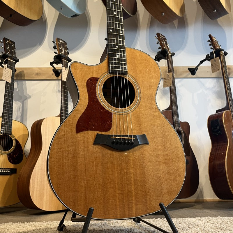 Taylor 314 CE Left-Handed