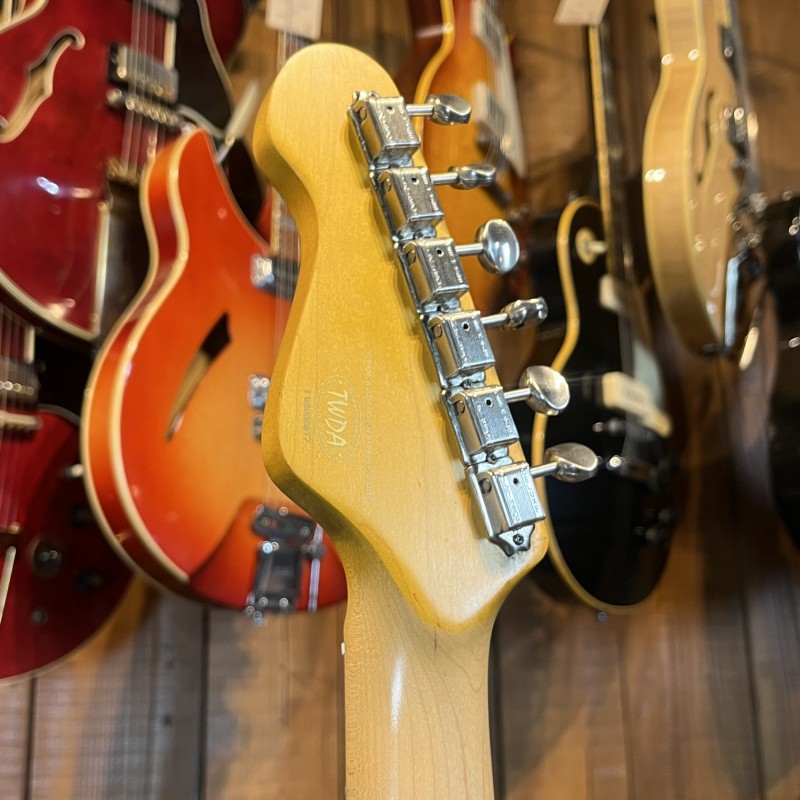 Vintage V6 Icon Series SSS Distressed Boulevard Black