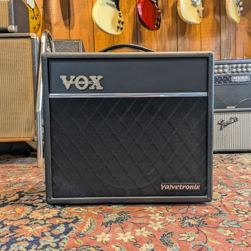 Vox Valvetronix VT40+ 40-Watt 1x10 Modeling Guitar Combo 2010s - Black