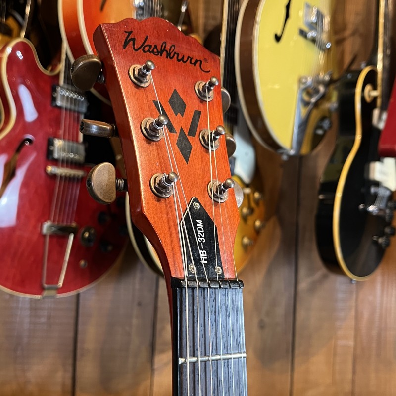 WASHBURN HB-32