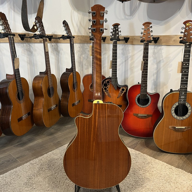 Yamaha APX700 Thinline