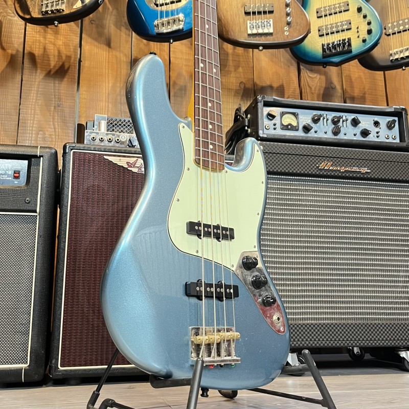 Squier james deals johnston jazz bass