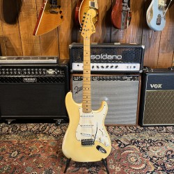 Fender Stratocaster with 3-Bolt Neck, Maple Fretboard 1976 - Olympic White Fender - 5