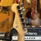 Fender Player Stratocaster with Pau Ferro Fretboard 2021 -3-Color Sunburst Fender - 2