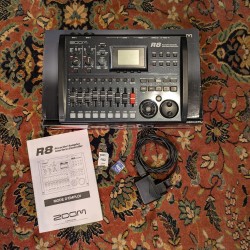 Zoom R8 Recorder: Interface: Controller: Sampler 2010s - Black Zoom - 2