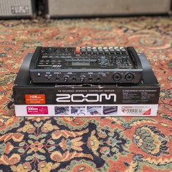 Zoom R8 Recorder: Interface: Controller: Sampler 2010s - Black Zoom - 1