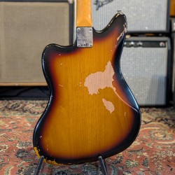 Fender Kurt Cobain Road Worn Jaguar 2012 - 3-Color Sunburst Fender - 7