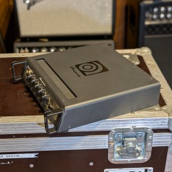 Ampeg PF-350 Portaflex 350-Watt Bass Amp Head Ampeg - 2