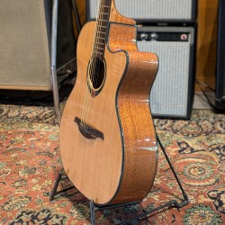Lag T80ACE Tramontane Auditorium with Cutaway 2010s - Natural Lag - 8