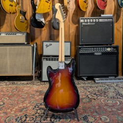 Fender American Performer Mustang with Rosewood Fretboard 2018 - Present - 3-Tone Sunburst with Hepcat Strat Serie L pickups Fen