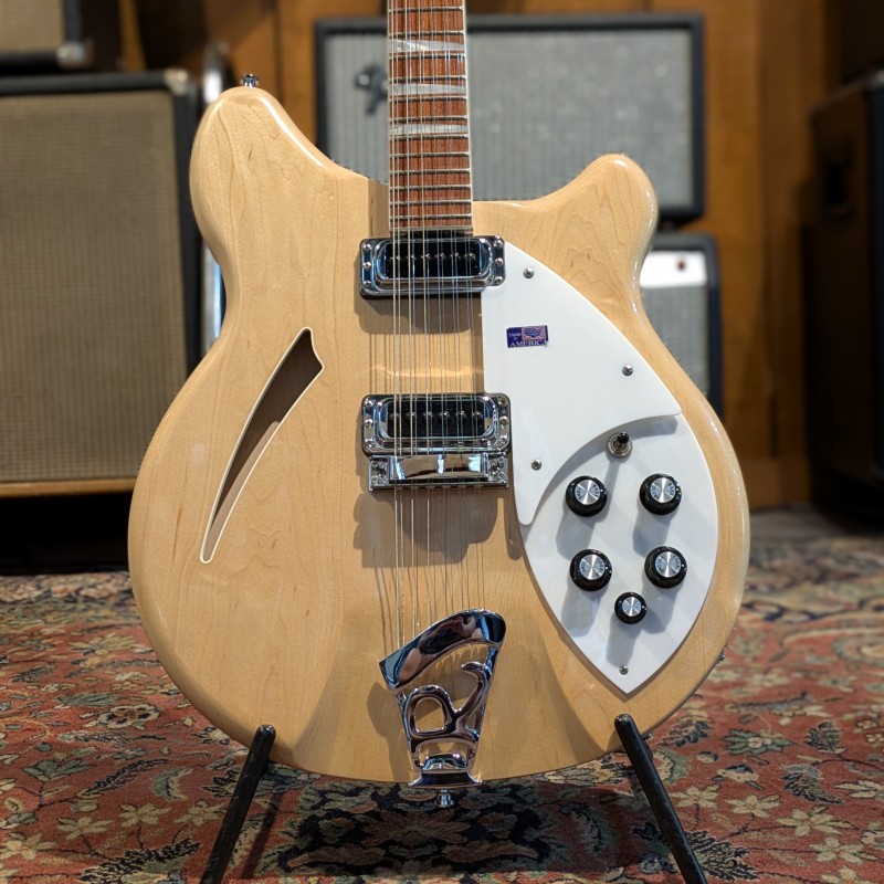 Rickenbacker 360/12 2009 - Mapleglo - 9 Rickenbacker 360/12 2009 - Mapleglo - 9