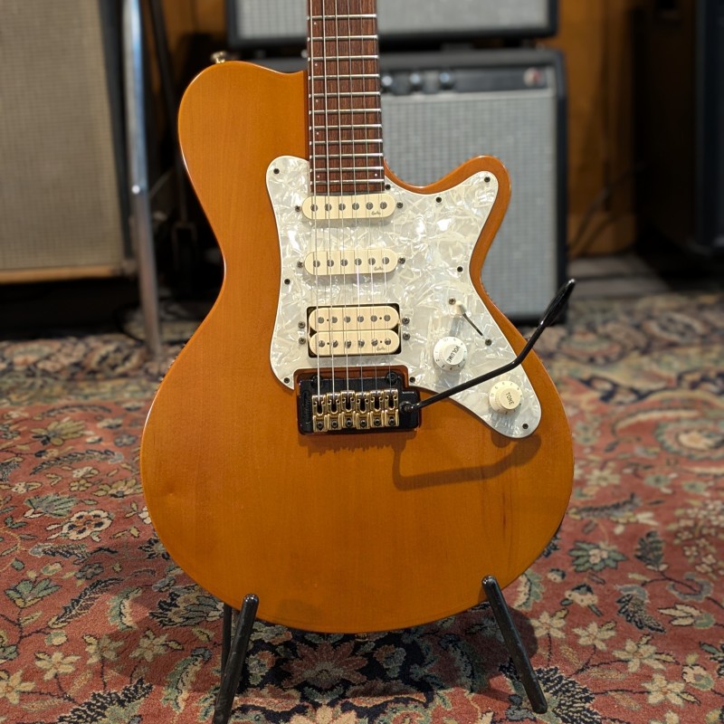 Godin LGT - 6 Godin LGT - 6