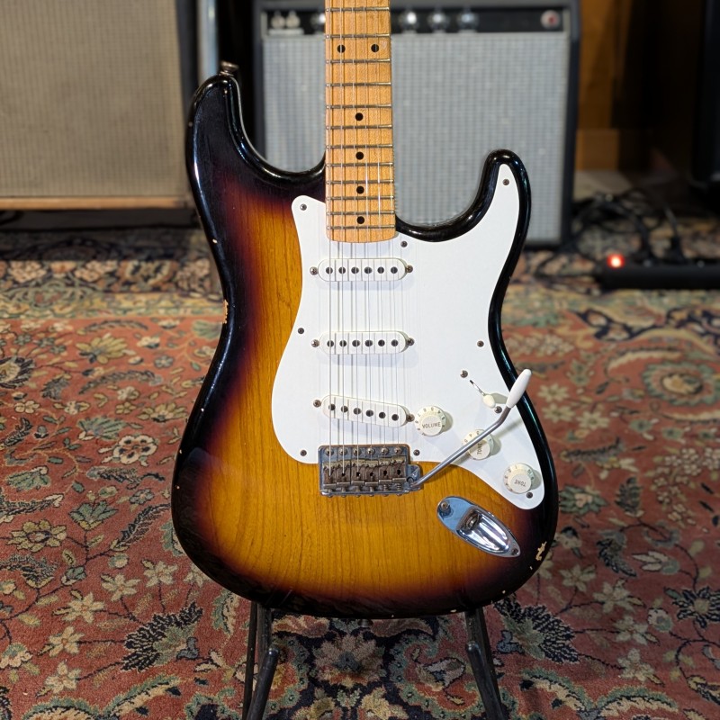 Fender Stratocaster 56 Custom Shop Relic Sunburst / Swamp Ash Fender - 7 Fender Stratocaster 56 Custom Shop Relic Sunburst / Swamp Ash Fender - 7