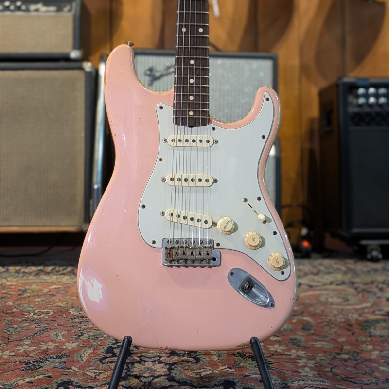 FENDER Stratocaster JOHN CRUZ CUSTOM SHOP Shell Pink 1996 SERIE CUNETTO Fender - 12 FENDER Stratocaster JOHN CRUZ CUSTOM SHOP Shell Pink 1996 SERIE CUNETTO Fender - 12