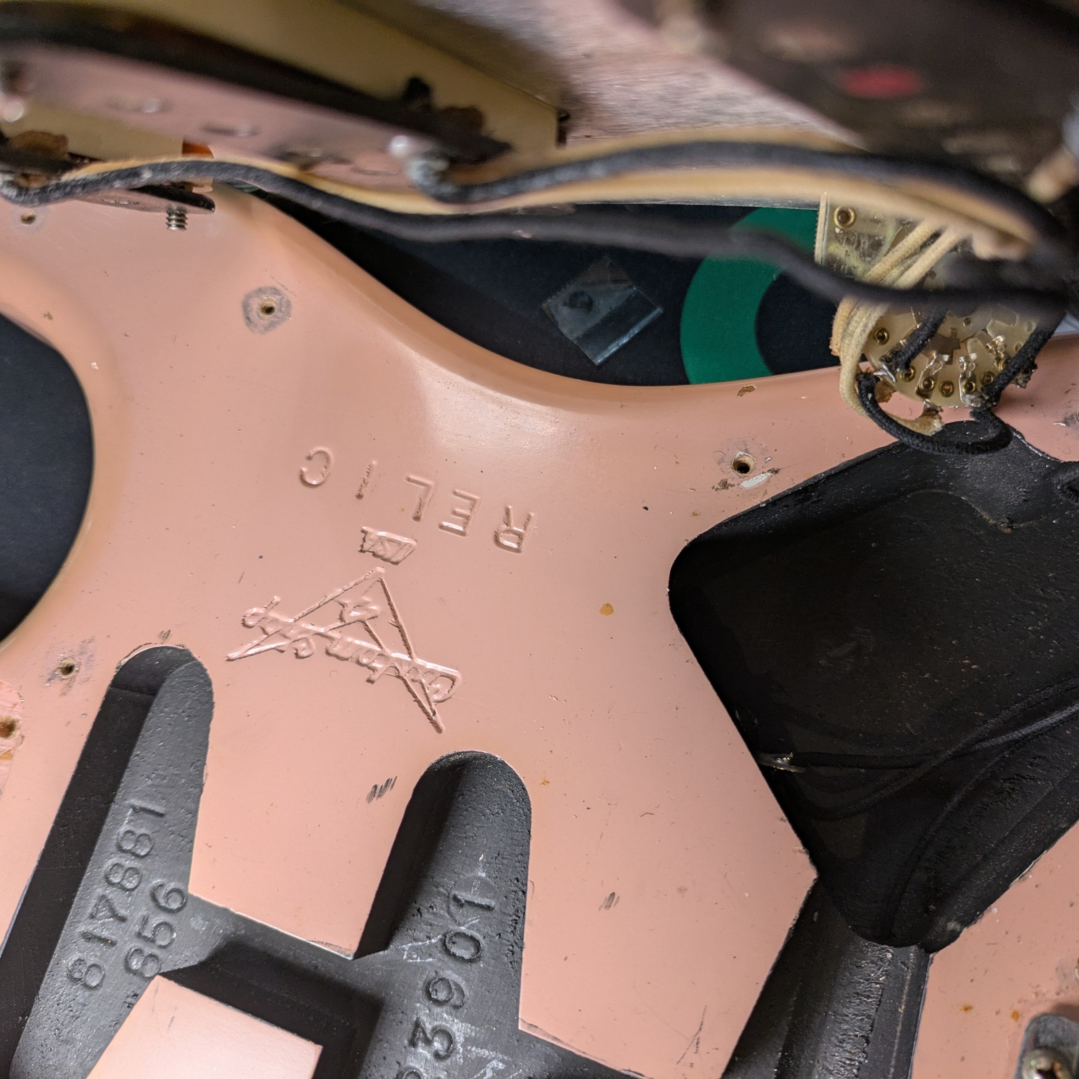 FENDER Stratocaster JOHN CRUZ CUSTOM SHOP Shell Pink 1996 SERIE CUNETTO