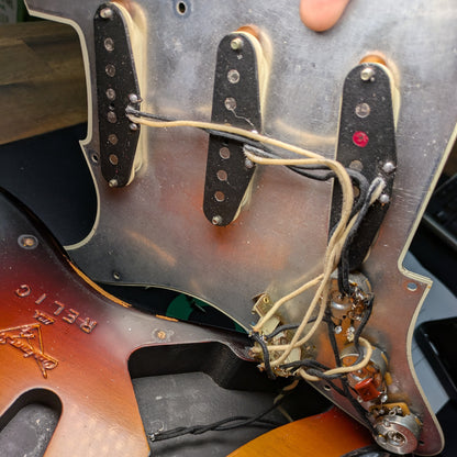 Fender Stratocaster John Cruz / Cunetto Custom Shop - 1998 - Sunburst relic