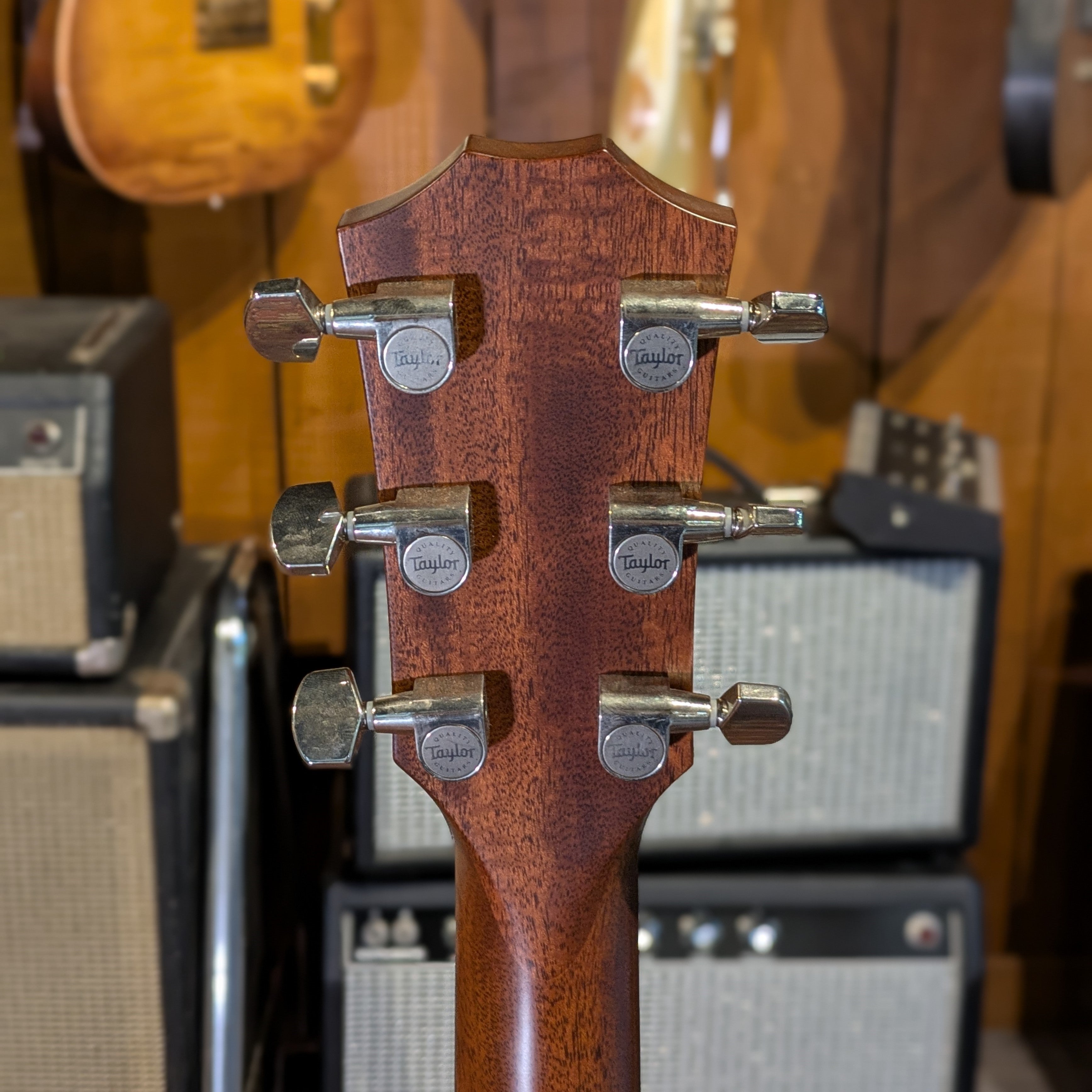 Taylor 326e Baritone-6 LTD