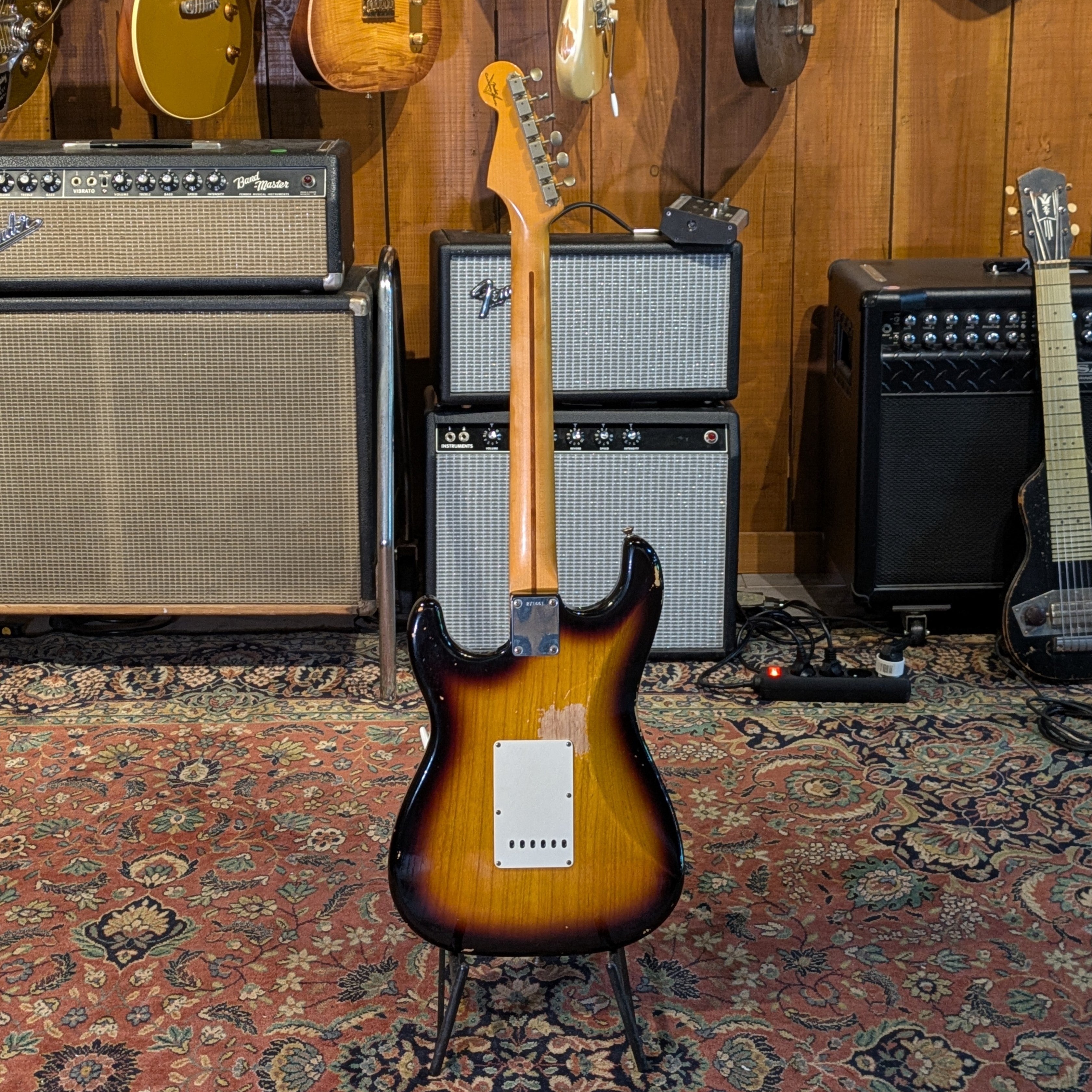 Fender Stratocaster 56 Custom Shop Relic Sunburst / Swamp Ash