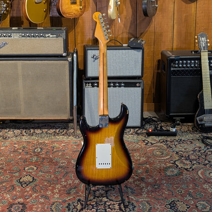 Fender Stratocaster 56 Custom Shop Relic Sunburst / Swamp Ash