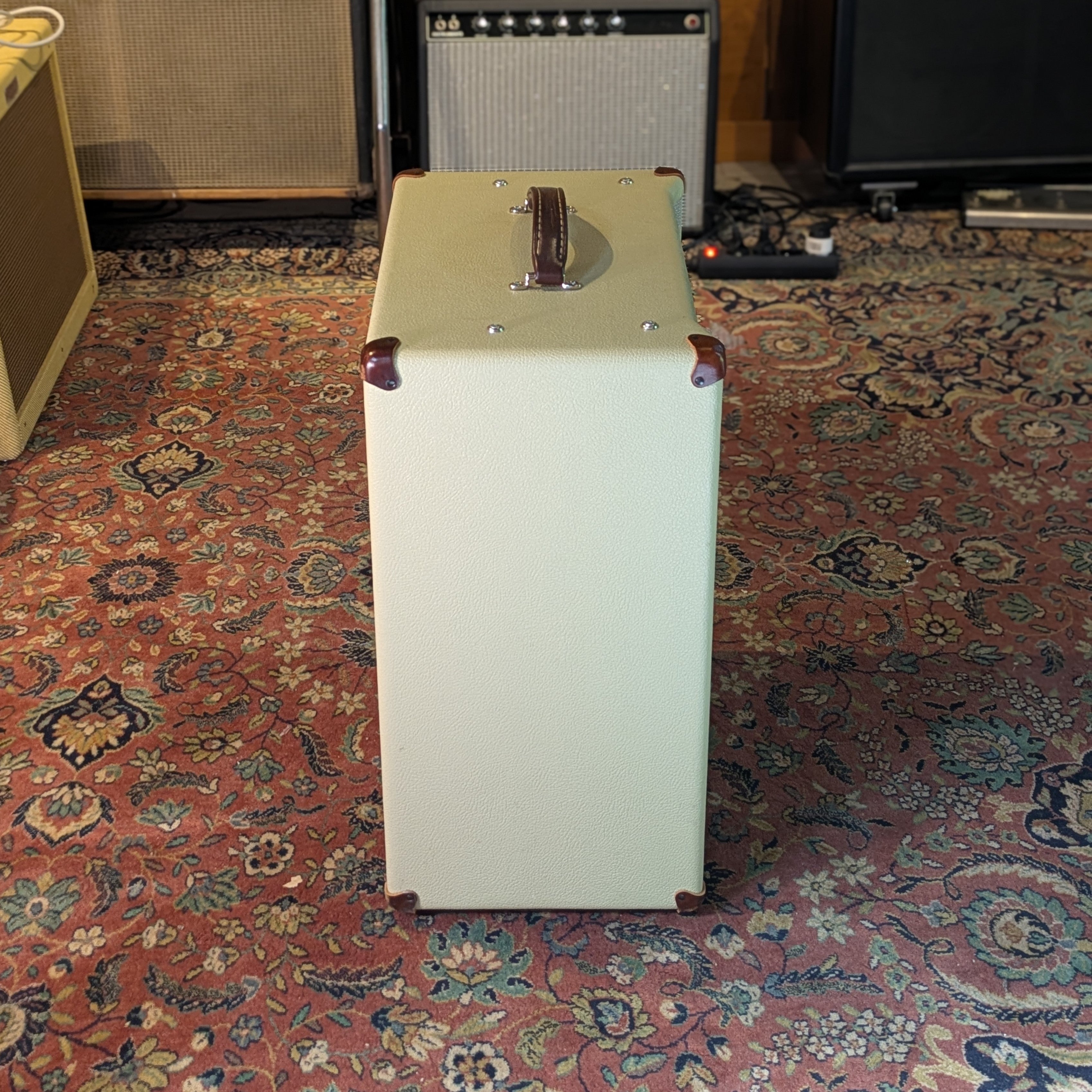 Invaders Amplification 535 Bluegrass Combo Reverb