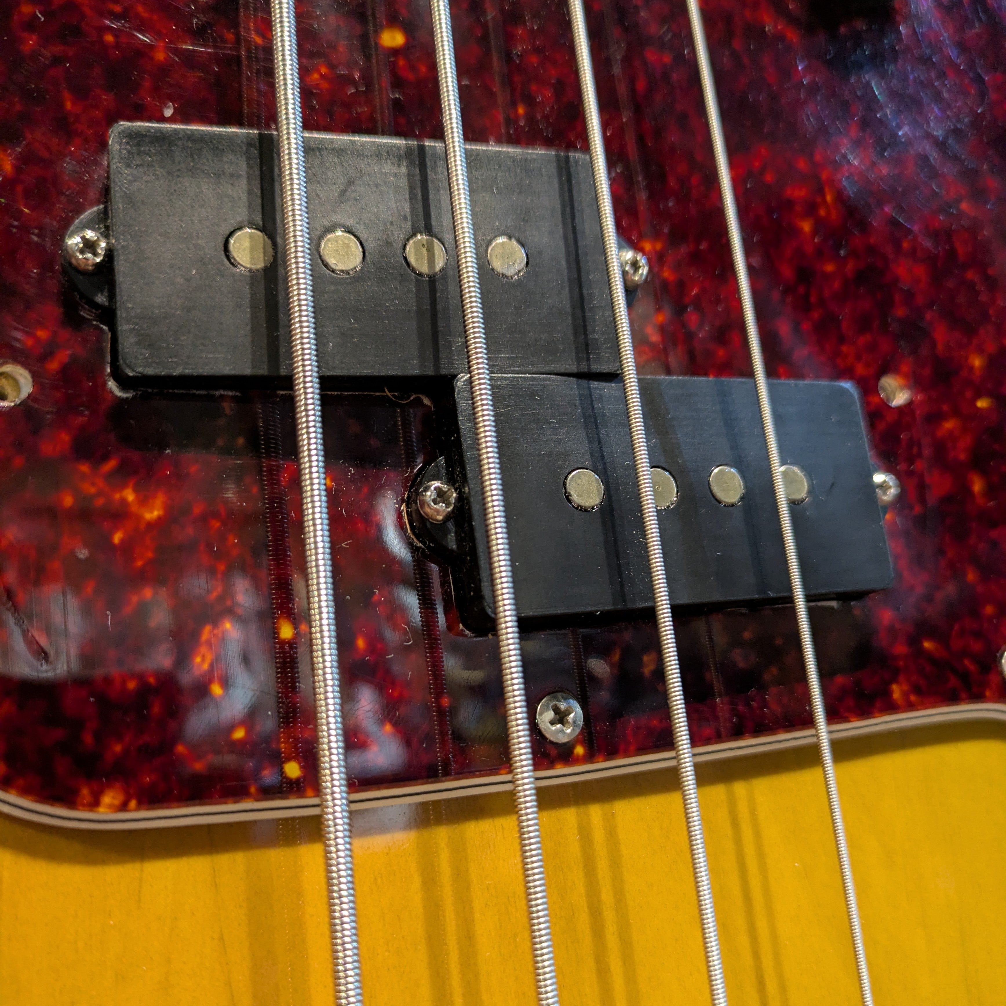 Fender Precision Bass with Rosewood Fretboard 1968 - Sunburst